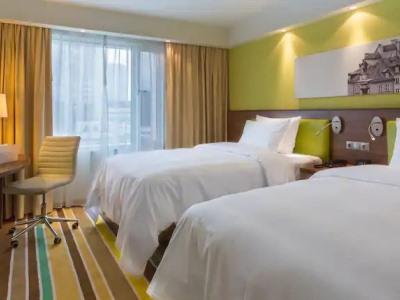 Hampton By Hilton Centre Hotell