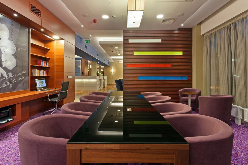 Hampton By Hilton Centre Hotell